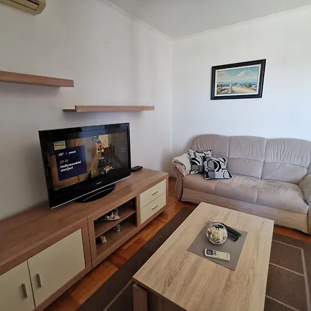 Niko Apartmán