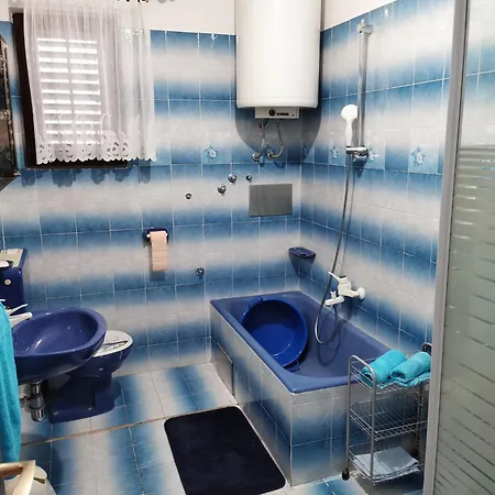 Niko Apartmán